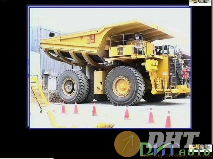 Komatsu_Mining_Truck_930E3_Course_Familiarization-1.jpg